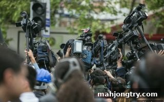 英超联赛高光时刻全解析：麻将胡了2试玩带你解锁充值优惠的正确姿势